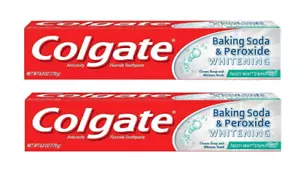 Pack of 2 of Colgate Baking Soda Peroxide Whitening Frosty Mint Toothpaste 6 oz - Picture 1 of 5
