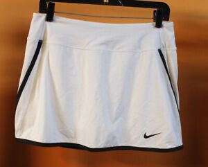 Nike Dri-Fit Athletic Tennis GOLF Skort Skirt w/ Shorts Medium Stretch WHITE