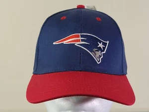 NUEVO ENGLAND PATRIOTS Día de juego NFL Fútbol Azul Gorra Roja Sombrero Ajustable OSFM - Imagen 1 de 6