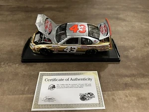 RICHARD PETTY Autographed The Victory Lap GOLD 7x Champ diecast car COA 1:24 - Picture 1 of 13
