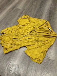 HARDLY WORN LADIES MANGO MUSTARD SATIN LOOK BLOUSE TOP - SIZE SMALL - Picture 1 of 7
