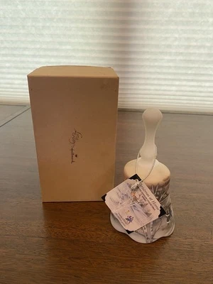 VTG FENTON 1993 LTD ED "Family Holiday" 4th Edition Christmas Bell W/BOX 6.25"H - Изображение 1 из 4