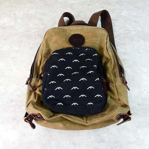 Zaino Duluth Trading marrone pelle tela cerata borsa outdoor rinforzata - Foto 1 di 19