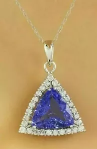 Colgante de tanzanita azul creado en laboratorio de corte de billón de 1 quilón enchapado en oro blanco de 14 k - Imagen 1 de 10
