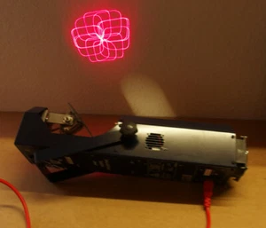 Laser Scanner Showlaser MediaLas DMX Laser Projektor *rot - Bild 1 von 10