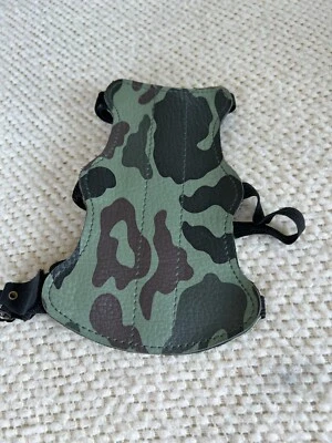 Vintage Archery Arm Guard - Image 1 of 2