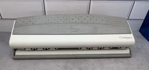 FRANKLIN QUEST COVEY PLANER ERGO 6 LOCH KOMPAKT PAPIERLOCHER GUMMI GRAU ORDNER - Bild 1 von 4