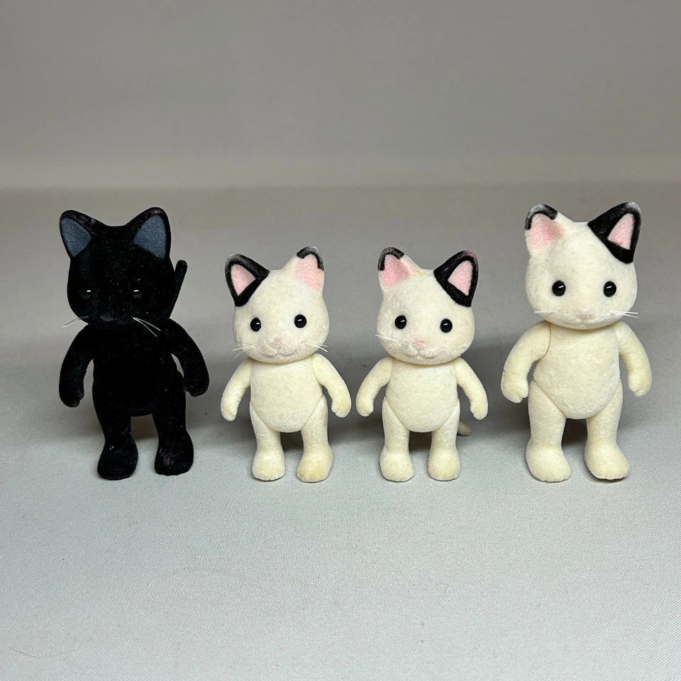 Sylvanian Families Tuxedo Cat Family x 4 Cat Animal Toy Figures *No Outfits* - Image 1 of 4