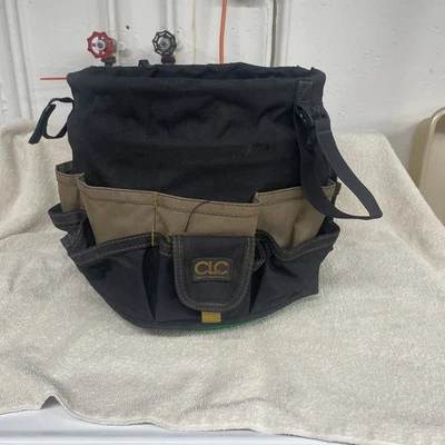 Custom Leather Craft 1119 48 Pocket Bucket Pockets - Image 1 of 4