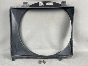 Cubierta del ventilador de refrigeración del radiador Mercedes-Benz 300D W123 1981-1985 1265050655 OEM - Imagen 1 de 5