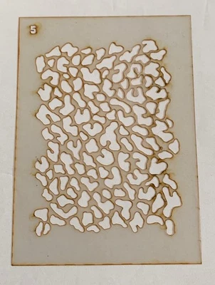 Schablone - 5 - Fellmuster Muster - gebraucht - 19,4 x 14 cm - Bild 1 von 4