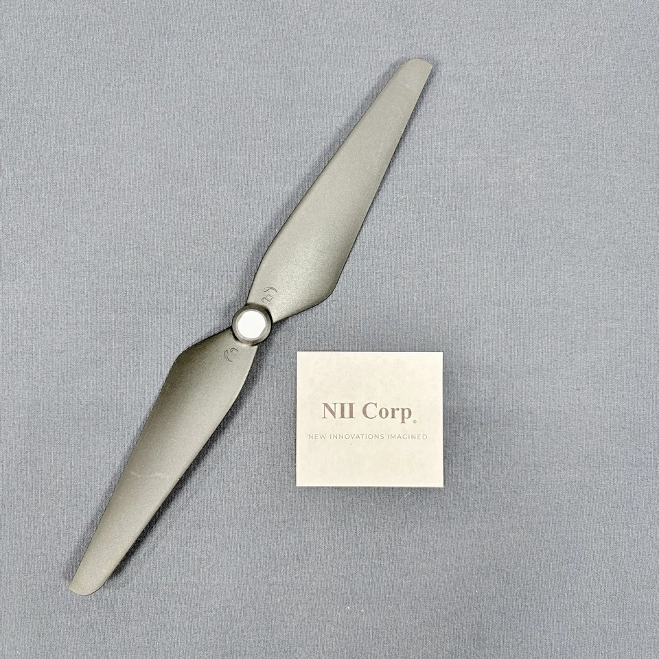 Пропеллер квадрокоптера 3D Robotics Solo серый легкий против часовой стрелки - 2235 - Изображение 1 из 1