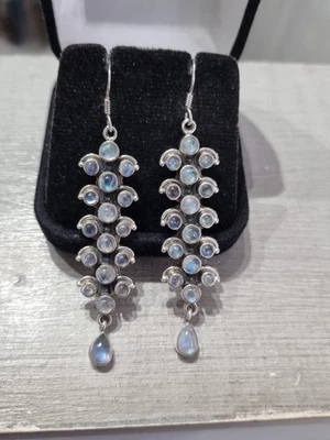 Pendientes colgantes largos de plata de ley 925 con piedra lunar arco iris Foto 1 de 4