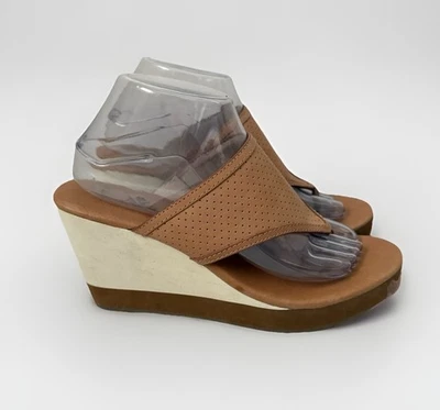 Tommy Bahama Kaona Tacones de Cuña Cuero Tostado Perforado Tanga Boho Sandalias 9B Foto 1 de 4