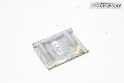 2008-2023 DODGECHALLENGER ЗАДНИЙ АККУМУЛЯТОР КОРОБКА УДЕРЖИВАТЬ КРОНШТЕЙН ПЛАСТИНА ЩИТ OEM - Изображение 1 из 4