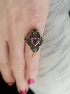 VINTAGE HEART SHAPED AMETHYST & MARCASITES STERLING SILVER RING SIZE 5.75 FAB! - Picture 1 of 5