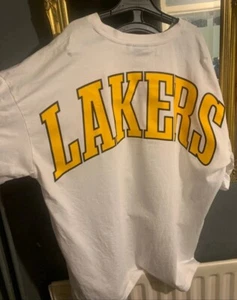 New Era lakers Tshirt - Picture 1 of 6