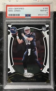 Tarjeta de novato Mac Jones 2021 certificada PSA 8 - Imagen 1 de 1