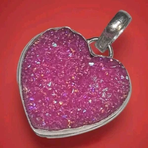 Beautiful Titanium Druzy Heart 925 Silver Gemstone Pendant. Beautiful 3833 - Picture 1 of 10