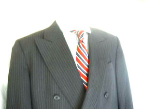 Fendi Mens Blazer Sport Coat Jacket 42L D/breasted dark gray pinstripe 100%wool