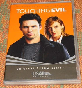 TOUCHING EVIL, Rare '04 DVD, Jeffrey Donovan, Vera Farmiga, 2 HR. PILOT - USA-TV - Picture 1 of 4