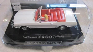 SCALEXTRIC FORD MUSTANG CONVERTABLE JAMES BOND GOLDFINGER 007 1/32 SCALE - Picture 1 of 1