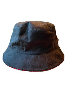 Michael Kors reversible bucket hat