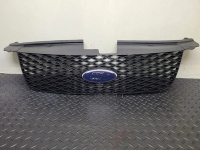 05-07 Ford Freestyle Grille Upper Trim Black OEM 5F9Z-8200-AAA - Image 1 of 4
