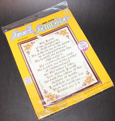 RARO De Colección Soo-Z 23º Salmo Muestreador Punto de Cruz Salmo 23:1-4 KJV Versículos de la Biblia Foto 1 de 3