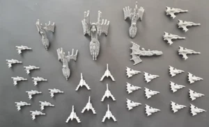 Large Lot of Pirate Alien Spaceships - compatible with Battlefleet Gothic - Picture 1 of 10