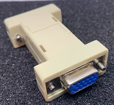 VGA Adapter Convert VGA 9 pin to SVGA 15 pin D9 (M) to HD15 (F) UK FREE P+P - Image 1 of 4