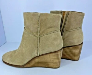 Lucky Brand Womens Size 10m Bootie Suede LP-Zollini Dune - Picture 1 of 5