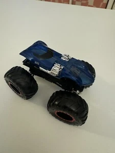 Hot Wheels Monster Jam Truck Twin Mill Blue #68 1:64 Diecast  - Picture 1 of 2
