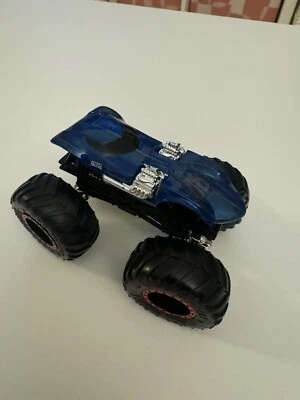 Camión Monster Jam Twin Mill azul #68 diecast 1:64 Hot Wheels  Foto 1 de 2