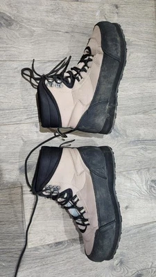 Zapatos de vadeo Caddis EcoSmart para hombre - talla 7 - suela de agarre topo - usados Foto 1 de 3