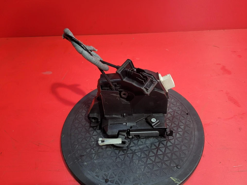 MINI BMW 2008 CERRADURA PUERTA DELANTERA DERECHA CATCH ACTUADOR ESCOTILLA SOLENOIDE 51200556767 Foto 1 de 4