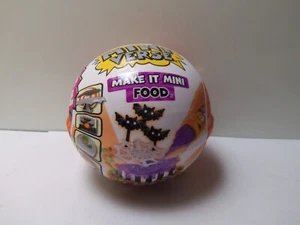 MGA's Miniverse Hollowene Series 2 - Beetlejuice Sandworm - Rarität - MIP Sealed - - Bild 1 von 4
