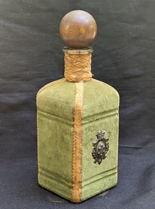 VTG HANDMADE ROSSINI ITALIAN LEATHER VELVET WRAPPED DECANTER WOODEN CORK STOPPER - Picture 1 of 18
