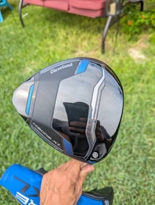 Cleveland CG HiBore XL Lite Driver 10.5 Loft Regular Flex Right Hand - Picture 1 of 15