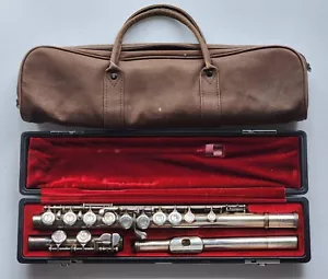 Flauta Yamaha YFL-311 con estuche usada de Japón - Imagen 1 de 3