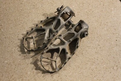 23-24 KTM 125 250 300 350 450 SXF XC XCF Left Right Foot Rests Footpegs 1534 A10 - Image 1 of 4
