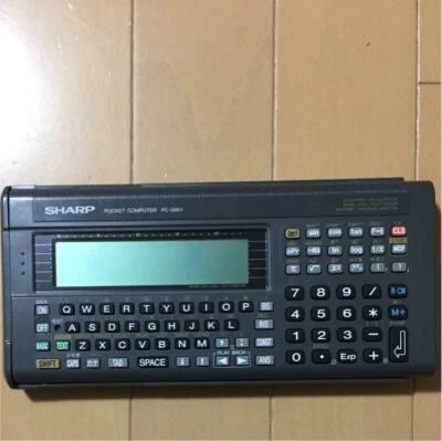 Computadora de bolsillo SHARP PC-G801 ENSAMBLADOR BÁSICO Z80 trabajo en movimiento envío Foto 1 de 3