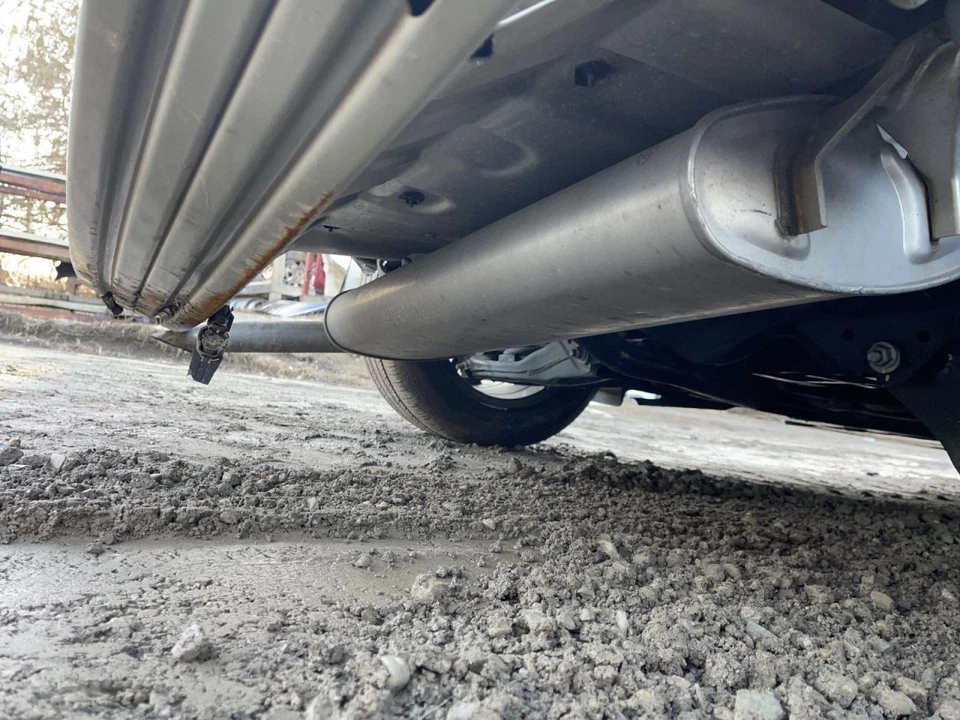 Nissan Sentra 2020-2024 sistema de escape completo original 2,0 L tracción delantera 5 k SV 64540 Foto 1 de 1