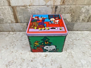 Peanuts Limited Edition Collectors Series Holiday Tin - Picture 1 of 8