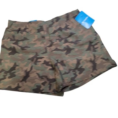 Columbia Womens Size M Printed Camo Straightline 5 Inch Inseam Shorts New Tags - Image 1 of 4