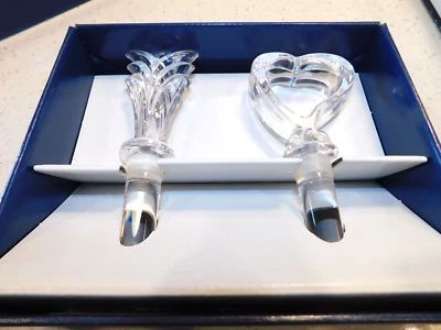 Пробки для винных бутылок Towle Сделано в Австрии Хрустальное Сердце И Сидней Новые в коробке - Изображение 1 из 4