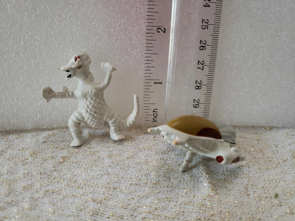 Micro Máquinas Lote de 2 Predator Alien Hunter Nave Espacial Escuadrón Raro Difícil de Encontrar Foto 1 de 4