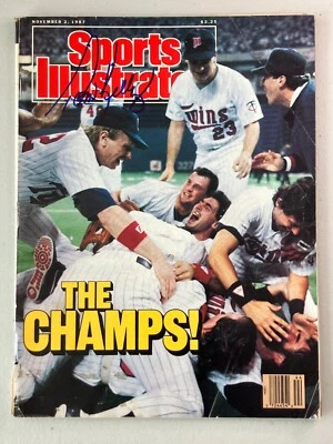 TOM KELLY SIGNED 11/2/87 SPORTS ILLUSTRATED FULL ISSUE AUTHENTIC AUTO TWINS  - Image 1 of 2