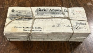 Gran Lote de Cheques Cancelados Milwaukee FILER & STOWELL de principios de 1900 De Colección 1902 - Imagen 1 de 16