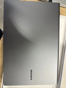 Samsung Galaxy Book S SM-W767 256 GB, Wi-Fi + 4G, 13,3 pulgadas - Gris Mercurio - Imagen 1 de 3